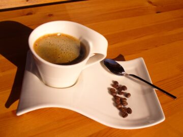 Kaffeetasse 1 Dose Instant Kaffee BEVITA