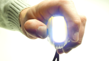 Kurbel-Taschenlampe Kao