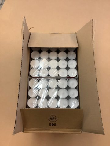 600 Quality Tealights white