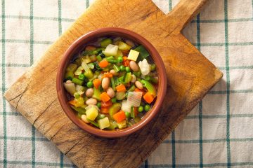Erbsensuppe mit Gemüse 100 Portionen - Erbsensuppe mit Gemüse