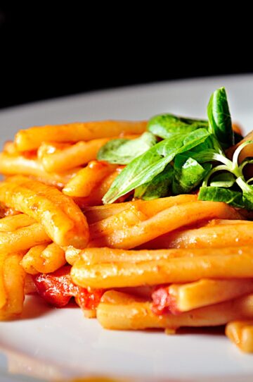 Tomato-Pasta 35 Portionen - Hörnchennudeln mit Tomatensauce